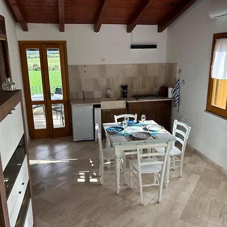 Oleandri D'ogoz Villa Tratalias