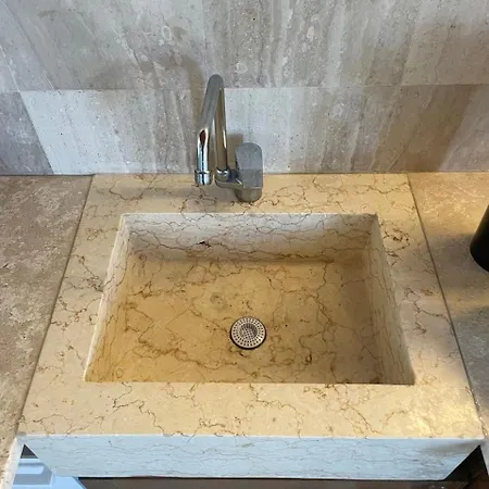 Oleandri D'ogoz Villa *